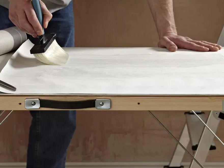 Pasting wallpaper